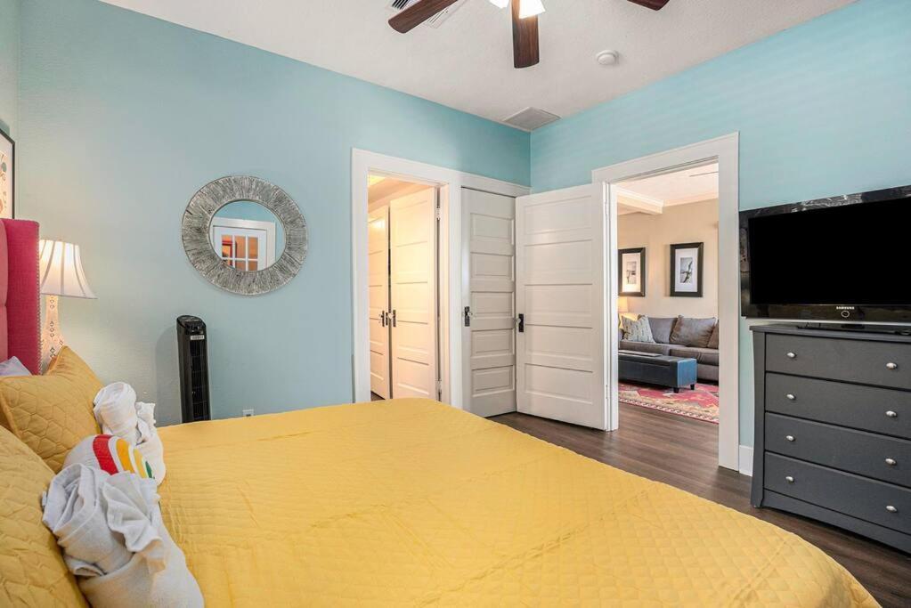 Beachy Bungalow! 2Bd, King Bed Galveston Ngoại thất bức ảnh