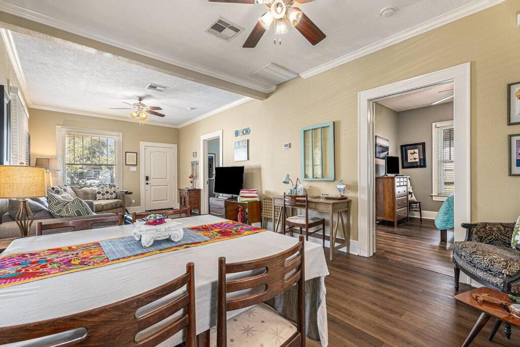 Beachy Bungalow! 2Bd, King Bed Galveston Ngoại thất bức ảnh