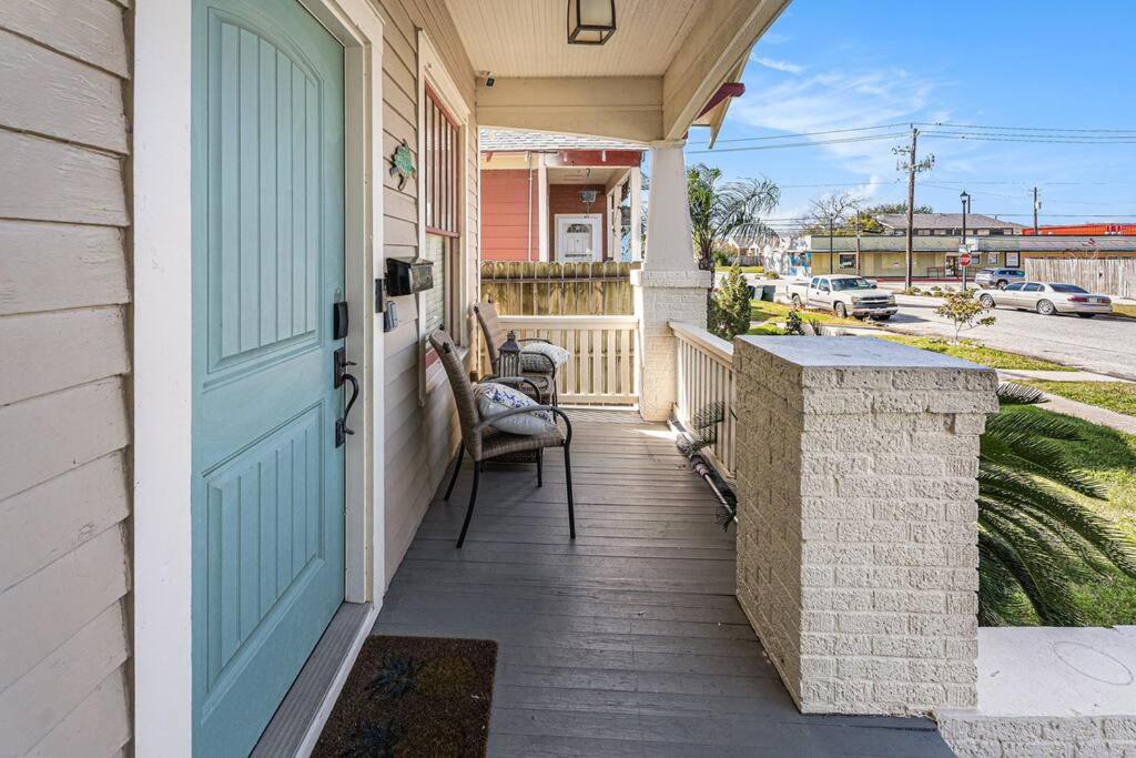 Beachy Bungalow! 2Bd, King Bed Galveston Ngoại thất bức ảnh