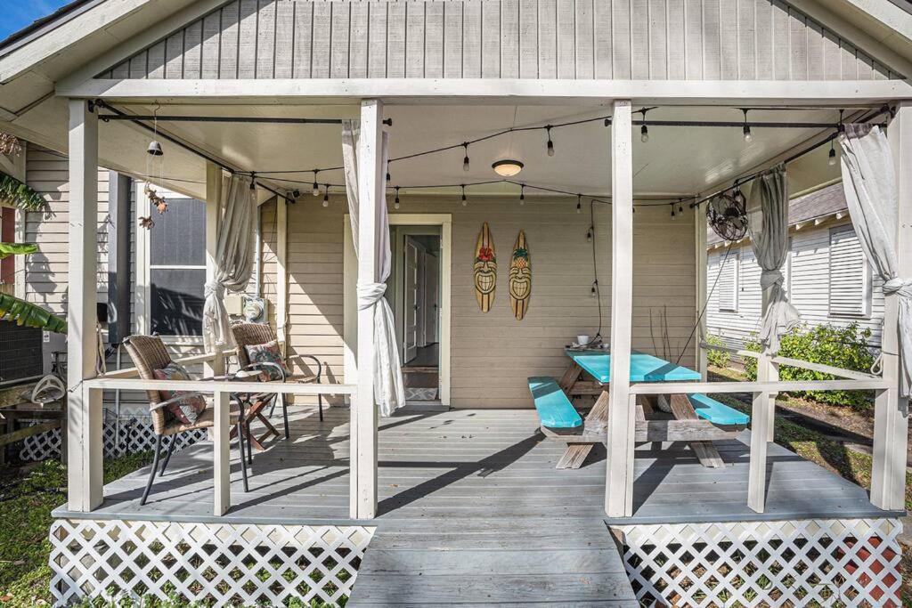 Beachy Bungalow! 2Bd, King Bed Galveston Ngoại thất bức ảnh